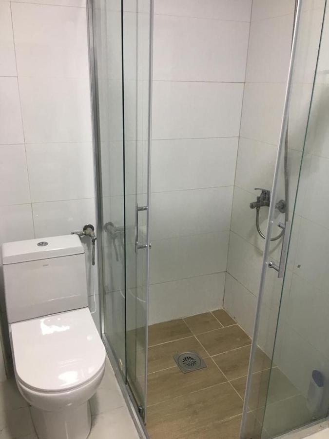 Two Rooms And Kitchen, Bathroom With Balcony Apartment スコピエ エクステリア 写真
